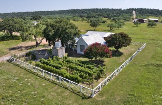 Classic 1930&#8217;s Farm House on 9.09 Acres